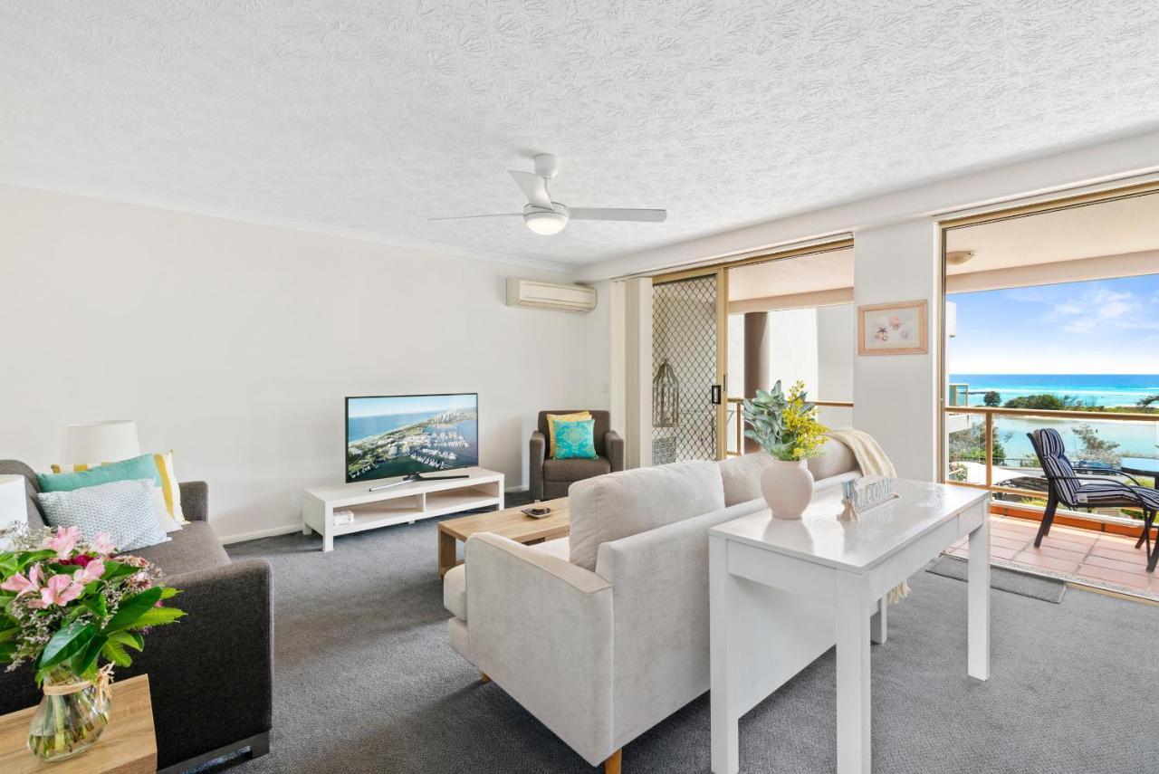 Little Cove Currumbin 4*