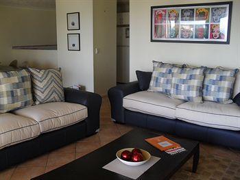 Little Cove Currumbin 4*