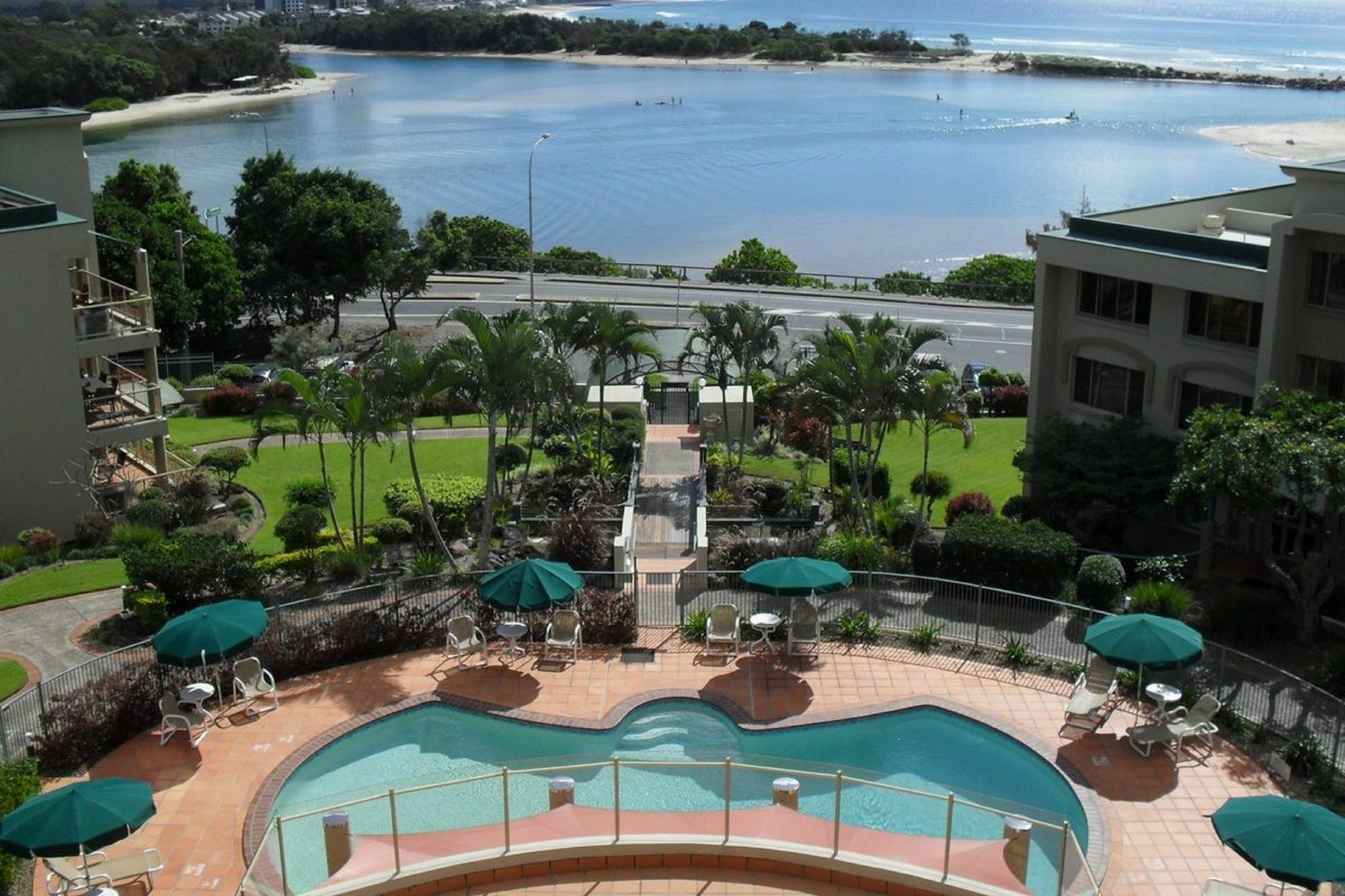 Aparthotel Little Cove Currumbin 4*